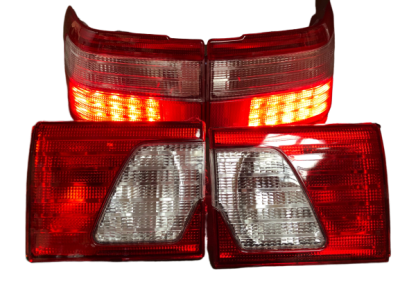 Фонарь 2110 люкс ДИОДНЫЙ  красный БЕЛАЯ ПОЛОСА в сборе (4 штуки) (СИВИЕМ)